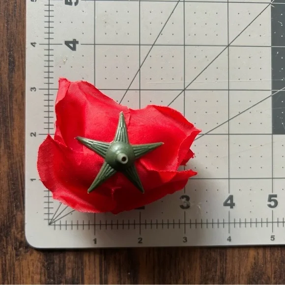 Artificial Red Roses - Picture 4 of 4